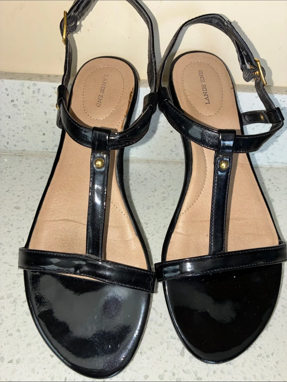 LANDS’ END SANDALS